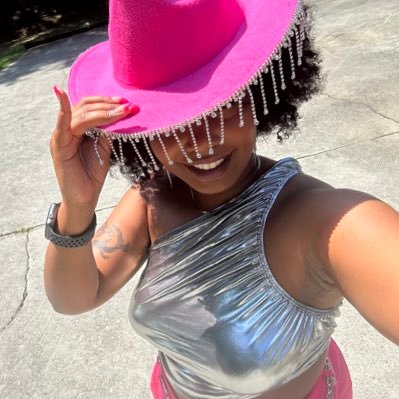 MccamyNala's profile picture. First Flames Come From the Heart 2/26♓️ #UGA23 #BUGA23