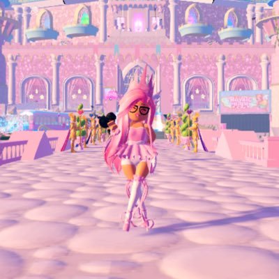 Poppy! ☆ Royale high campus 3 in 2023