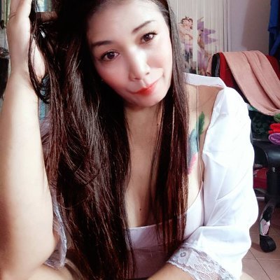 LisaPierce87500's profile picture. 