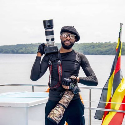 Nature, Travel and Events photographer. Tourism Operator. Hotelier . Africa first. Conservationist, musculine. Private Chef #Tourism profesional.