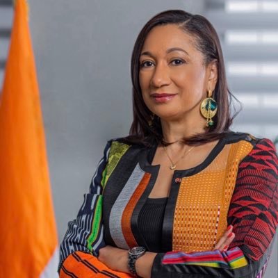 Bienvenue sur le compte officiel de la Ministre de la Culture et de la Francophonie de Côte d'Ivoire.  #LaCultureDeChezNous  #CultureEtFrancophonie225