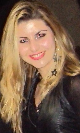 Joyce Reis(CantOra,UBERLÂNDIA-MG)
Email:joyce_reisjoycinha@yahoo.com.br