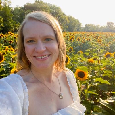 Author, photographer, creator. Geek, mom, gamer, fantasy & scifi fan. Member Poetry Society of Indiana, CIWA | she/her | coauthor at @jandkwriting
