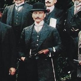 Mustafa Kemal Atatürk ve Silah arkadaşlarının izinden.