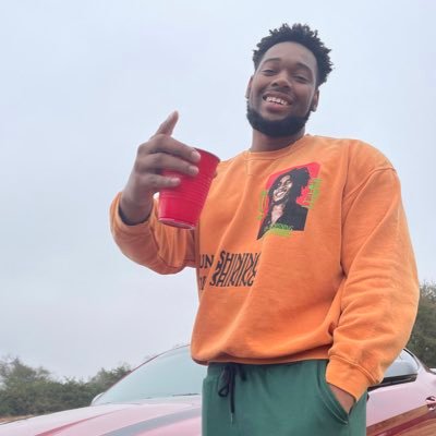 Director🎬| SSU Alumnus 🐯👨🏾🎓 | IG: 📸 https://t.co/ee6zFtDUwq