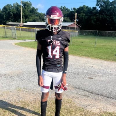 God first ✝️// family👨‍👩‍👧‍👦// football 🏈 2026// safety||3.1 gpa. @PHS_TigersFB // 6’0 150// contact info 8503900173 email jordanwilliams1568@gmail.com