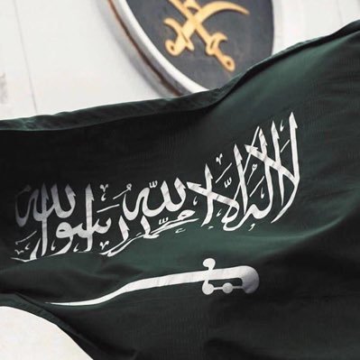 iighadz3's profile picture. " لَا أَبرَحُ حتَّىٰ أَبلُغَ " | PGY-1 Clinical pharmacist