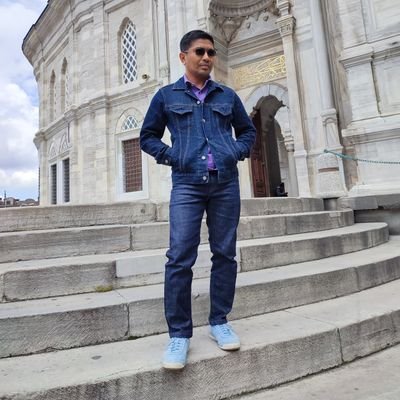 romyldinho's profile picture. 