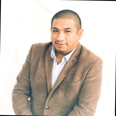La corrupción va desde algo tan simple como usar cuentas falsas para criticas a oponentes politicos, hasta robar miles de millones de soles