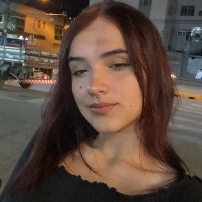 •maktub
•🏳️🌈 ⁴⁴⁴ 📿
•so se vive uma vez mesmo entt fds crlh