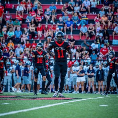 6’0, 190, H/Wr/OLB, CO’ 25, 3.6gpa Email danielsackie185@gmail.com Hudl-https://t.co/AXeF5AfH4u