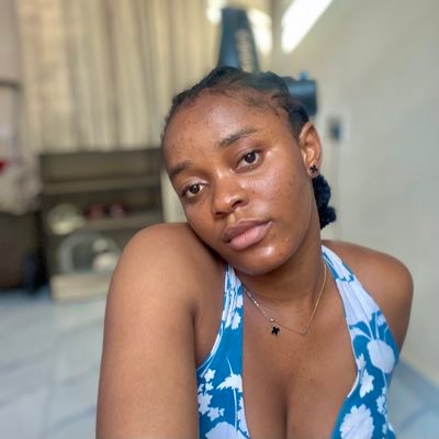 Deals on all kinds of vietnamese hairs,send a dm to get one☺️
God's child
A biochemist💉
Lover of fruits🍊
Virgo🥰💋

Let's leave the rest in the dm😉
