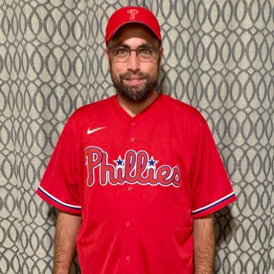 dragracing32's profile picture. 