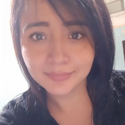 Jey 🤗 Soy el reflejo de mi personalidad.
💇
Chinita