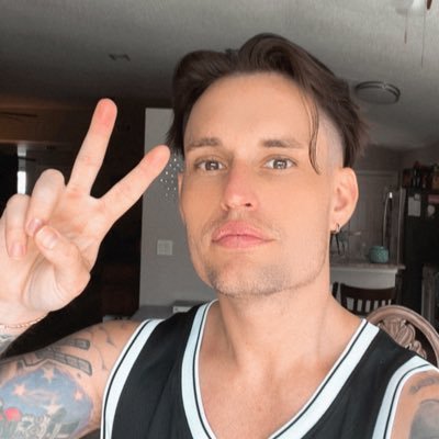 K1NGCURT's profile picture. Hisashiburi Dana