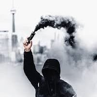 ofkhoz's profile picture. دلگرم و صمیمی
خون گرم مثل هوای شهرم
آریایی هستم