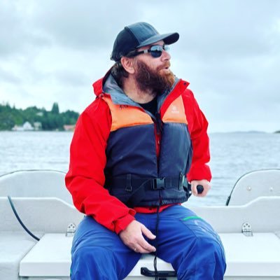 TrymEnger's profile picture. Familiefar, stisyklist, bankmann. Han/ham