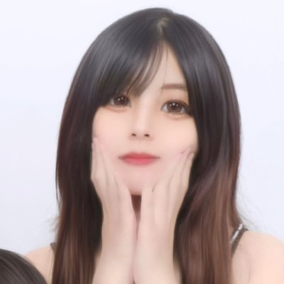 21歳 👶🏻(5歳)🤵(24歳)