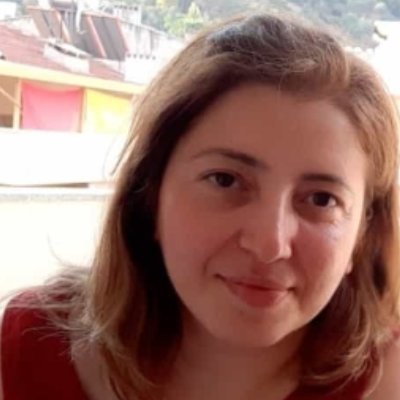 Kimyaprhn's profile picture. 