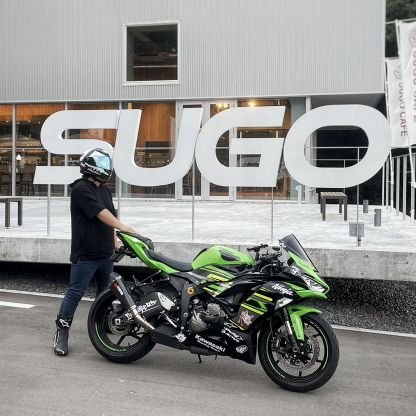 愛車 YZF-R25/Ninja ZX6R

ツーリング先の風景などを写真、動画を撮影してはたまにつぶやきます〜
趣味で撮ってきた映像を動画編集してyoutubeに載せて遊んだりしてます。大体フォロバします！
よろしくお願いします！⇩Youtube