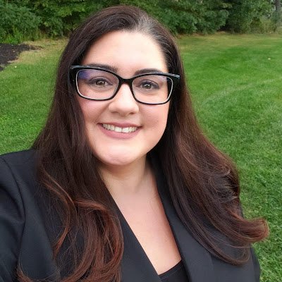officiantkelly's profile picture. 