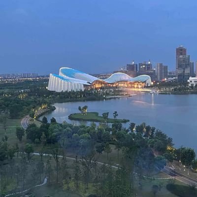 woshilvmaont's profile picture. 