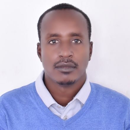 Yacob202's profile picture. Journalist