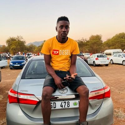 Founder and CEO of NGOBENI GROUP OF COMPANIES 
Soccer player ⚽⚽⚽
@kaizerChiefs loyalty fan
Evangelical Presbyterian Church In South Africa 
#OneWayOneHeart
