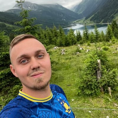 Tweeter kun om BIF 💛💙 EN GANG BRØNDBY ALTID BRØNDBY 💛💙
