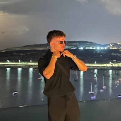 21 |🇨🇭🇵🇹| Twitch Partner | ✉️: seifcontactpro@gmail.com | 📺 https://t.co/vHxjy9E8yu