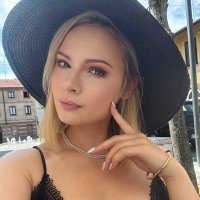 Jannet(@JannetIncosplay) 's Twitter Profile Photo