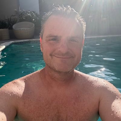 jrayallen's profile picture. 🏳️‍🌈🐈‍⬛🏃🏻‍♂️🧘🏻‍♂️🎶🍸