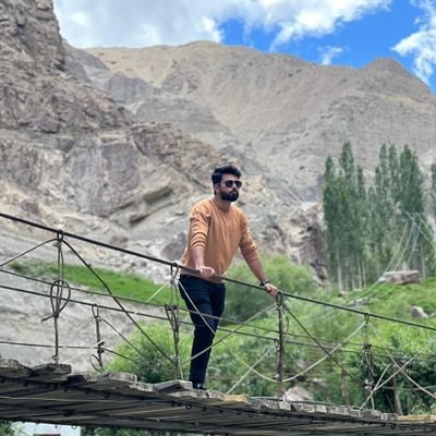 A civil engineer, the owner of @ConnectMarkhor, a diehard fan of @RealMadrid and @LahoreQalandars. 
Also fuck Elon Musk who suspended my previous account.