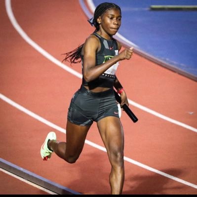 🏃🏾‍♀️Blythewood High (SC) C/O ‘27  | 400: 54.12 | 200: 24.37  | Psalm 37:5 🤍