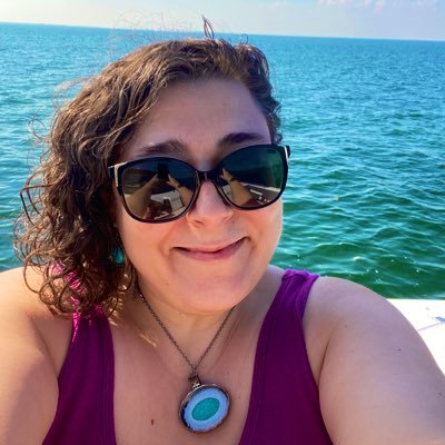 Shellie Fleming is an accomplished author and certified art therapist who is passionate about helping others heal through creative self-expression.