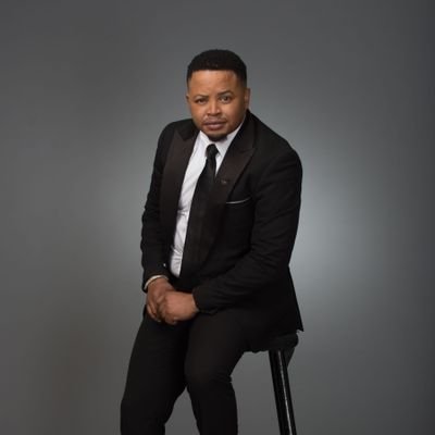 South African Tenor based in Dallas Texas. Passionately in love with Opera Music.