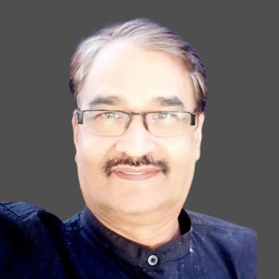 Editor https://t.co/V17okk7H55,
Political analyst, Activist,
Marathi Patrakar Parishad, Member, state accreditation committee, 
https://t.co/7w6x0JVoks
