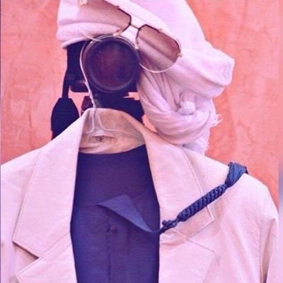 مـن خلقنا الله وحنّا رفيعين المقام مـانعرف الـكِبر لكن نـعـز نفوسنا✋💛