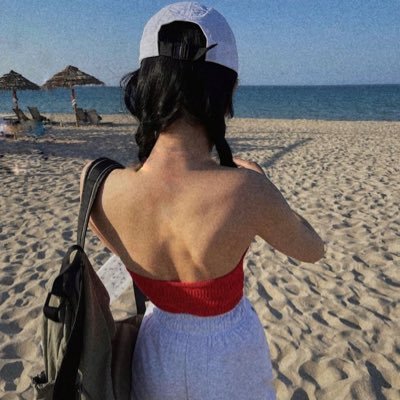 pelonunblog's profile picture. Merak ettiklerimi soruyorum. bazen yazdıklarımı beğenenler arasından birileriyle sohbet ediyom