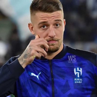 yh_ks4al's profile picture. 