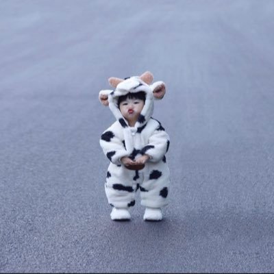 bukunmiajileye's profile picture. Product Designer | UI/UX Designer