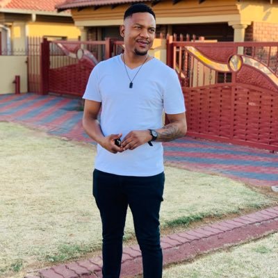 Proudly South African🇿🇦🆓 | Information Technology💻| Work Smart not hard| GSXR 🏍 | Son | Brother | Uncle ®| Manchester United ⚽️