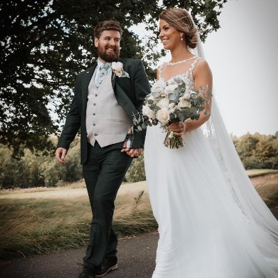 Mummy to Elliott and Ava 💙🩷 Wifey 11.08.2023 🥰💍 Reporting Radiographer @RotherhamNHS_FT 🖤💀