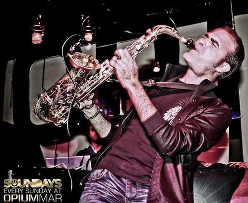 Benvinguts a la pàgina oficial de David Riberas Saxattack a Twitter. Welcome to David Riberas Saxattack official Twitter page. Live sax, producer & composer.