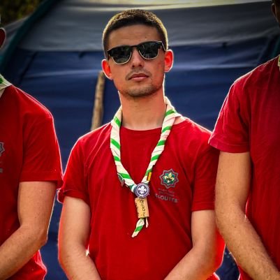 25
Scout⚜️🇪🇦
Imagen y Sonido ETSIST - UPM
En mi tiempo libre tocó la guitarra