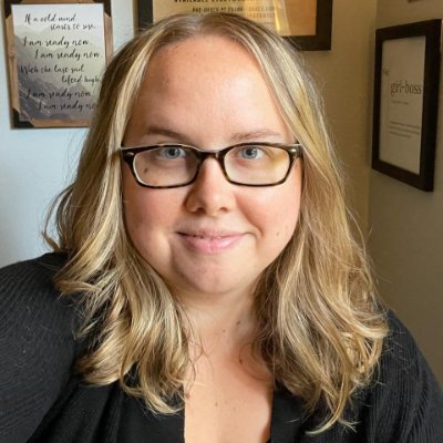 Fiction Editor in the PNW. I love Oxford commas, ampersands, doggos, plants, & adventures.