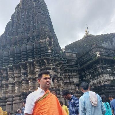 TShubhamPandey's profile picture. #सनातन संस्कृति और #हिंदू धर्म रक्षक

एक ही सपना सम्पूर्ण हिन्दू राष्ट्र आपना  🙏🙏⛳