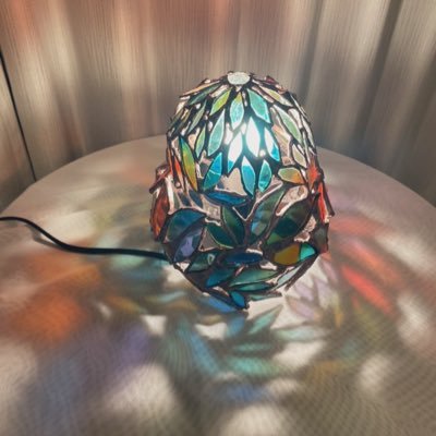 Glass ✨ステンドグラス ✨アールヌーヴォー・美術鑑賞・月・カフェなど✨作品も時々、ツィート致します✨