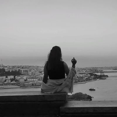 Gozdenur_yuce's profile picture. iyi stalklar dilerim😉