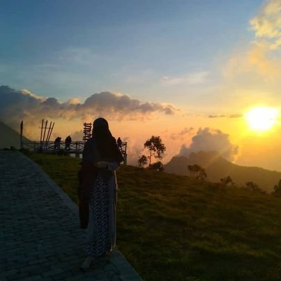 Safitri_iii's profile picture. Cambridge and Special Education Teacher